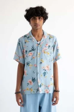 Graphia New YorkDesi Short Sleeve Camp Collar Shirt - Blue Ukiyoe Hibiscus Print