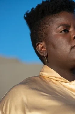 Foe & DearUnisex Gummy Bear Charm Hoops - Gold/Silver 8 Foe & DearUnisex Gummy Bear Charm Hoops - Gold/Silver -Norse Projects Sales Foe and dear Gummy Bear Charm Single Hoop 20210323205802 1