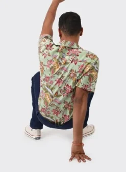 KardoLamar Short Sleeve Shirt - Green Pastel Floral -Norse Projects Sales Kardo Lamar Short Sleeve Shirt BP92 Green Pastel Floral 20230426041440 1