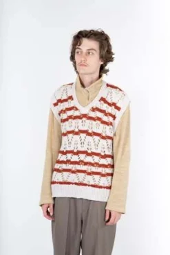 Our LegacyKnitted Vest - Zig Zag Stripe