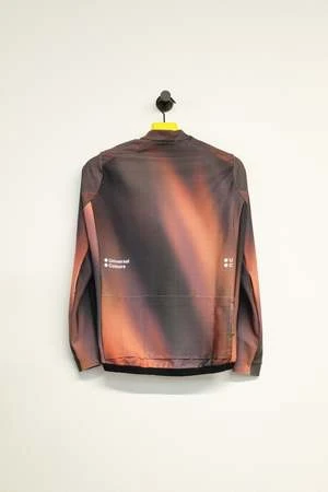 Universal ColoursSpectrum Long Sleeve Jersey - Red Blur 2 Universal ColoursSpectrum Long Sleeve Jersey - Red Blur - Image 2